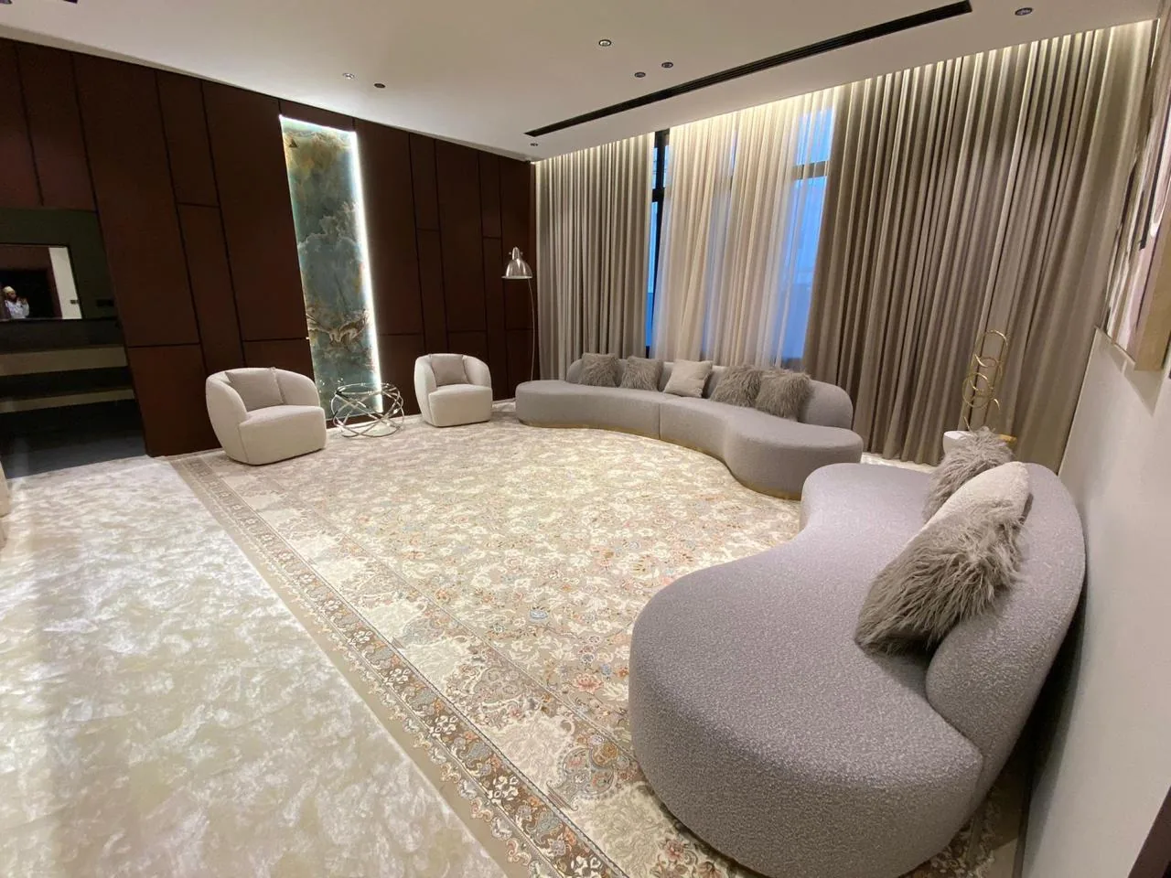 Al Khawaneej Residential Villa, Dubai — detail 2